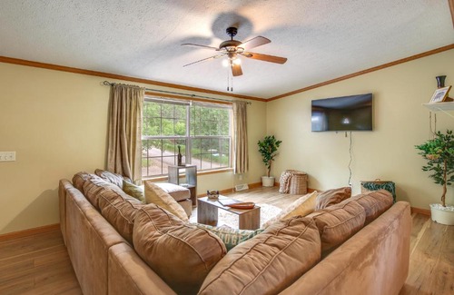 Keystone Maison | Modern Keystone Home 4 Mi to Mount Rushmore!