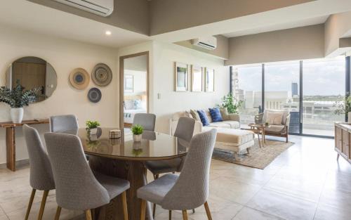 Merida Municipality Appartement | Modern Lakeview Condo with Pool and Gym by LAHOS