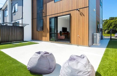 Trentham Maison | Modern living in brand new home