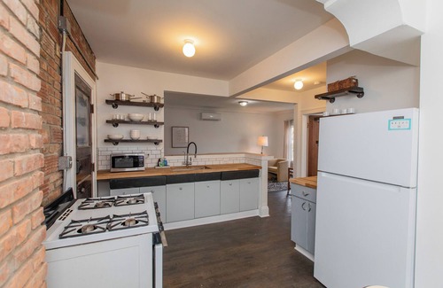 Lakewood Appartement | Modern Loft in Historic Birdtown - Unit 4