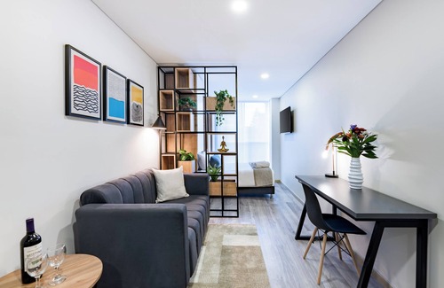 Zona Rosa Appartement | Modern Loft Zona T W/ Fast Wi-Fi / Unique Location