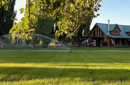 Humboldt County Cabine | Modern Log Cabin on a historic cattle ranch in Northern Nevada.