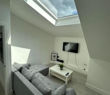 Higham Hill Appartement | Modern London Apartment near Tottenham Stadium