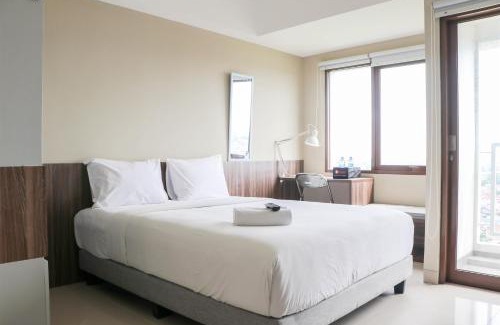 Duren Sawit Appartement | Modern Look and Homey Studio Apartment Gateway Park LRT City Jatibening By Travelio
