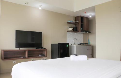 Duren Sawit Appartement | Modern Look and Homey Studio Apartment Gateway Park LRT City Jatibening By Travelio