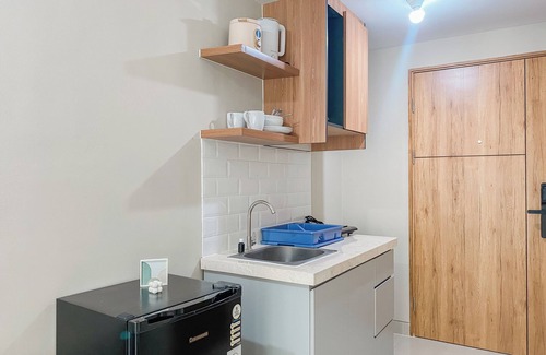 Duren Sawit Appartement | Modern Look Studio Apartment At Gateway Park Lrt City Bekasi