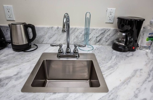 Bankers Hill Appartement | Modern, Luxurious and Prime location All in One