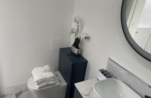Basildon Appartement | Modern-luxury 1bedroom-EnsuiteBathroom-Garden-Wifi