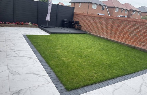 Basildon Appartement | Modern-luxury 1bedroom-ensuitebathroom-garden-wifi