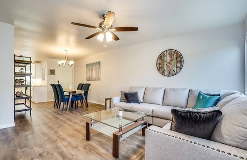 Tucson Copropriété | Condo de luxe moderne Foothills avec une vue magnifique sur les montagnes.