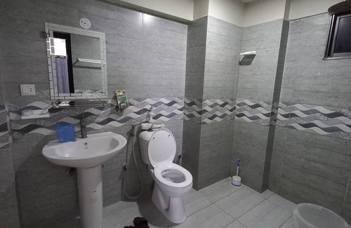 Gulshan-e-Iqbal Appartement | Modern Luxury Guest Apartment. 5 Minutes To The Shopping Mall & Theme Park