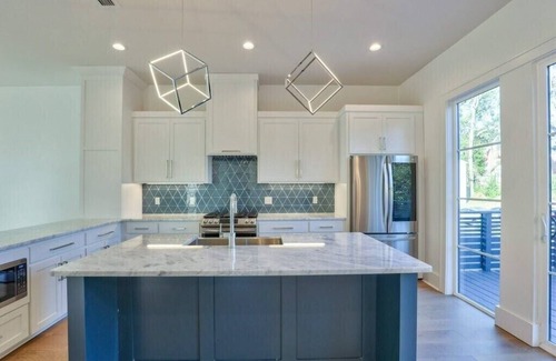 Tallahassee Maison | Modern Luxury House with Prime Time Convenience