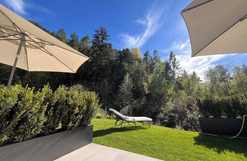 Sant'Andrea in Monte Appartement | modern, luxury, private entrance, garden, terrace, and stunning mountain views.