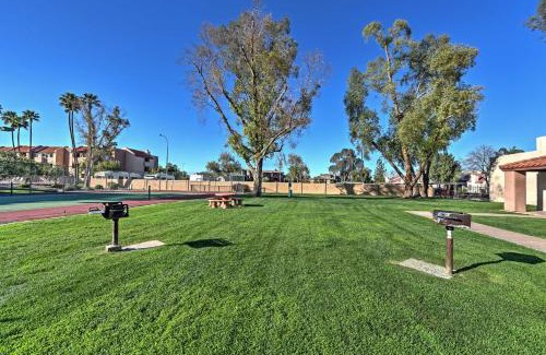 Mesa Grande Appartement | Modern Mesa Apt with Pool Access Walk to Sloan Park