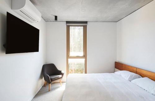 North Melbourne Appartement | 'Modern Minimalism' Slate Chic in the City