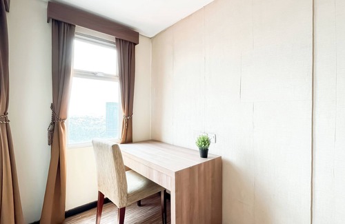 Panunggangan Utara Appartement | Modern Minimalist Studio (No Kitchen) At Great Western Apartment