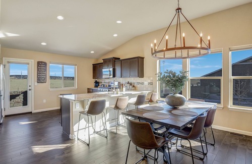 Northgate Maison | Modern mountain home in NE Colorado Springs