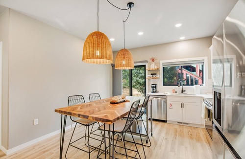 Crested Butte Maison | Modern mountain stay with a patio, beautiful interior, & well-equipped kitchen