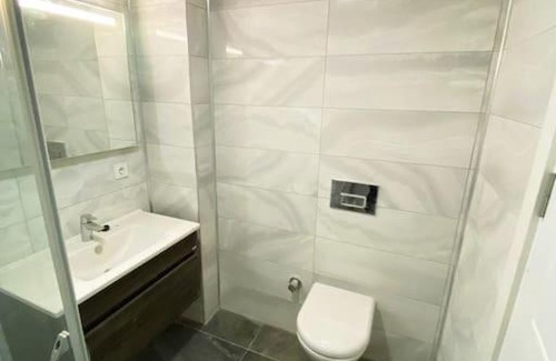 Serdivan Appartement | Modern New furniture Apartment -Istanbul Highway