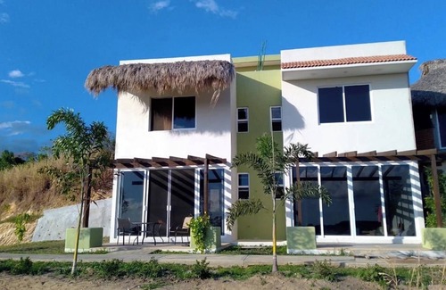 Oaxaca Maison | Modern Oasis House with Pool