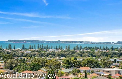 Kogarah Lit Et Petit-Déjeuner | Modern Penthouse like Apartment with Ocean views