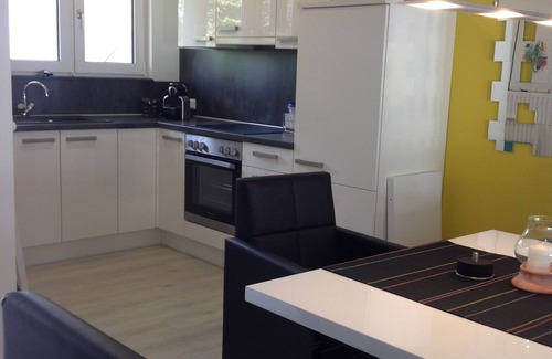 Scheid Appartement | Appartement moderne avec vue sur le lac, avec terrasse, Max. 4 personnes