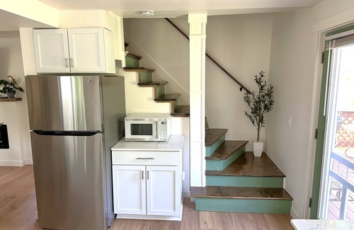 Batavia Maison | Modern Private 2-bedroom house in Batavia with yard, 15 minutes from Darien Lake