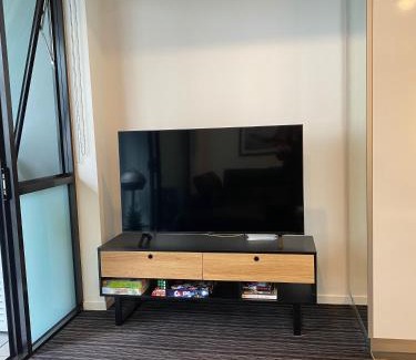 St Kilda Appartement | Modern Quiet 1 & 2 Bed Apt Opposite Albert Park