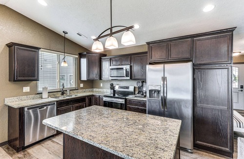 Rapid City Maison | Modern Rapid City Duplex w/ Yard: 5 Mi to Downtown