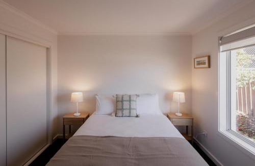 Bellerive Appartement | Modern refurbished unit in charming Bellerive