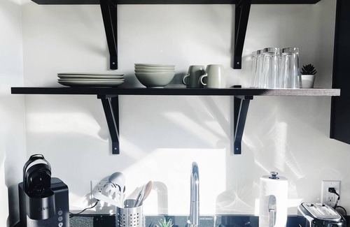 River North Art District Appartement | Modern RiNo 1BR Retreat