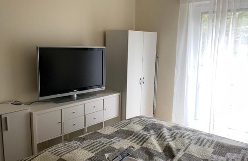 Westend Maison | Modern Room In Apartment In City Center Frankfurt