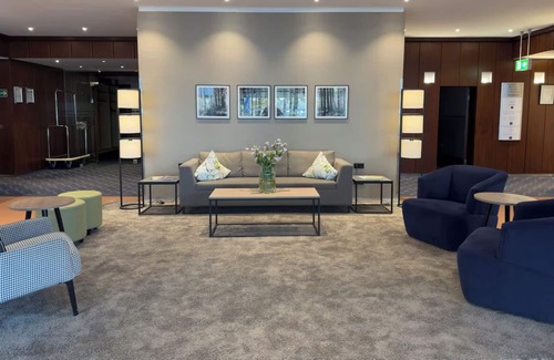 Arnsberg Hôtel | Modern Room With Pool And Pets Near Neheim Boutiques