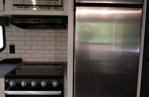 Catskill Maison | Modern RV Camper #2: Sleeps 6, Pet-friendly, Surrounded by Nature