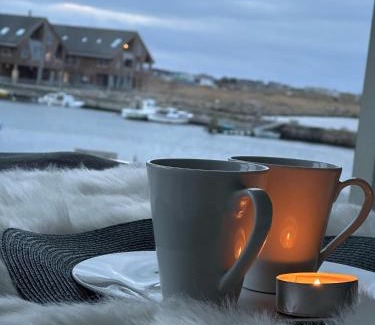 Vestbygd Maison | Modern Seaside Home with Sea View & Private Motorboat
