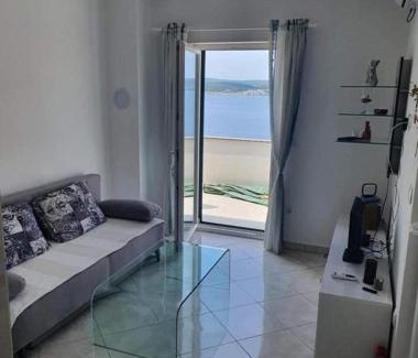 Maslenica Appartement | Modern Seeview Apartment Maslenica with Free WIFI, Free PARKING, 300m from Beach