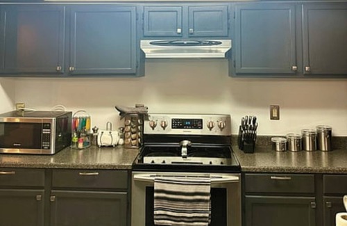 Lake Arbor Copropriété | Modern Serenity in Upper Marlboro - Luxe 2-Bed Condo with Alluring Amenities