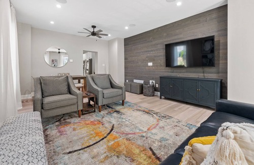 Merion Village Maison | Modern Smart Home in Merion Village - Enjoy 3BR Comfort and Hi-Tech Convenience!