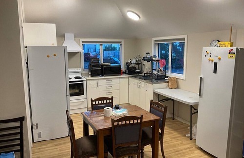 Lower Hutt Maison | Modern Space, Affordable Rate