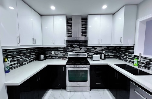 Meadowvale Village Maison | Modern & Spacious Home with Large Patio – Perfect for Relaxation!