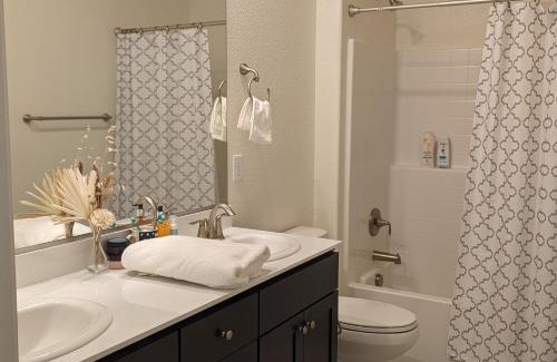 Sparks Maison | Modern, Spacious & Relaxing Home in Sparks, NV