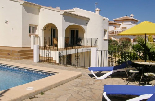 Benimeit Villa | Villa moderne et spacieuse dans un jardin clos et isolé et une piscine privée