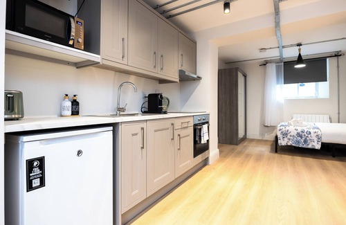 Phibsborough Appartement | Modern Studio APT : 20 Min Walk to Ha'penny Bridge