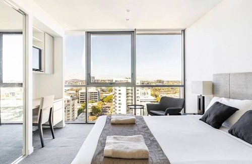 Milton Appartement | Modern Studio close to Suncorp Stadium + Parking