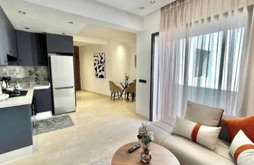 LA GIRONDE Appartement | Modern studio with terrace in Casablanca Maarif