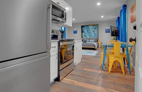 Gorham Appartement | Modern Studio | Wi-Fi | Long Term Available