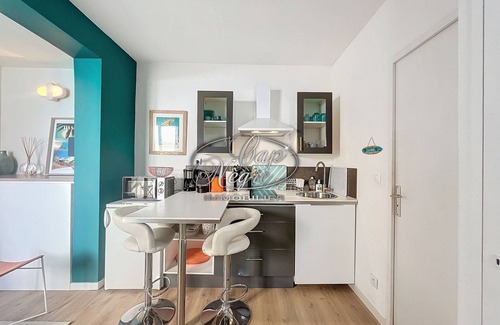 Cavaliere Beach Appartement | Studio moderne vue mer accès direct plage de Cavalière