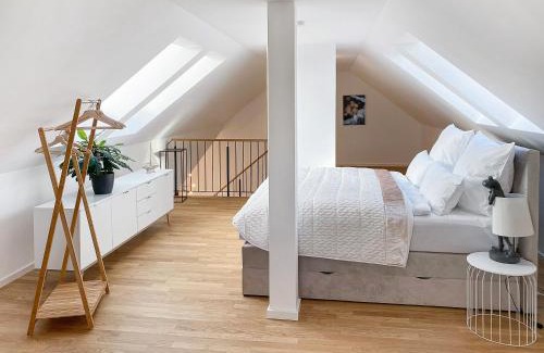 Freising Appartement | Modern & Stylisch - Penthouse-Feeling nahe Flughafen München