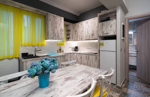 Omonia Maison | Appartement moderne et élégant au cœur d'Athènes