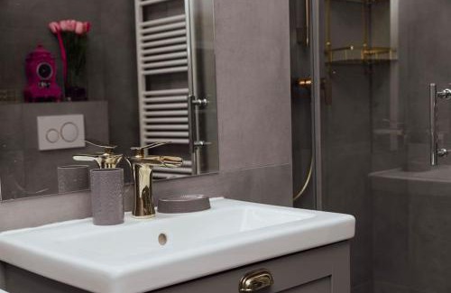 Thurygrund Appartement | Modern stylish comfortable 2 bedroom apartment